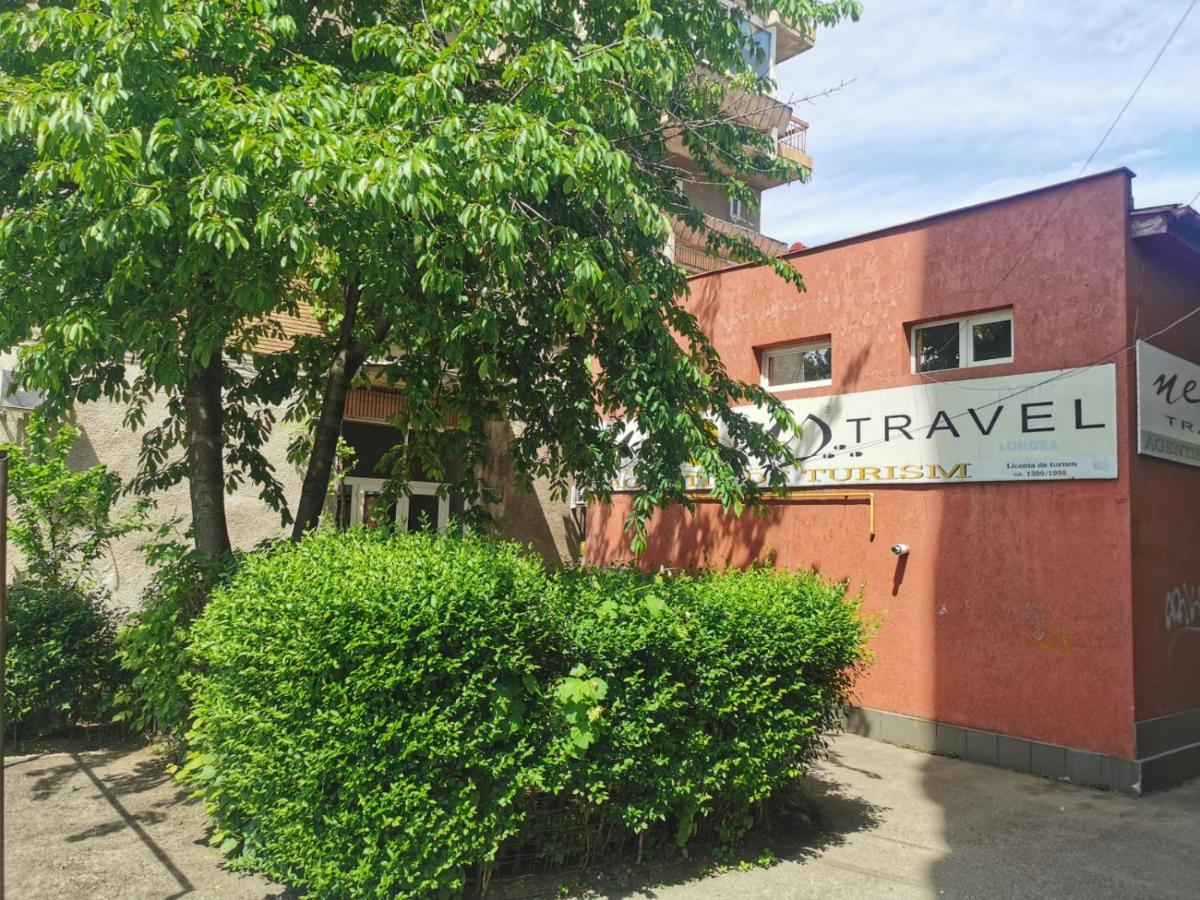 Apartament Regim Hotelier Deva Exterior photo